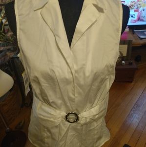 Jones New York White Sleeveless Top w/Buckle